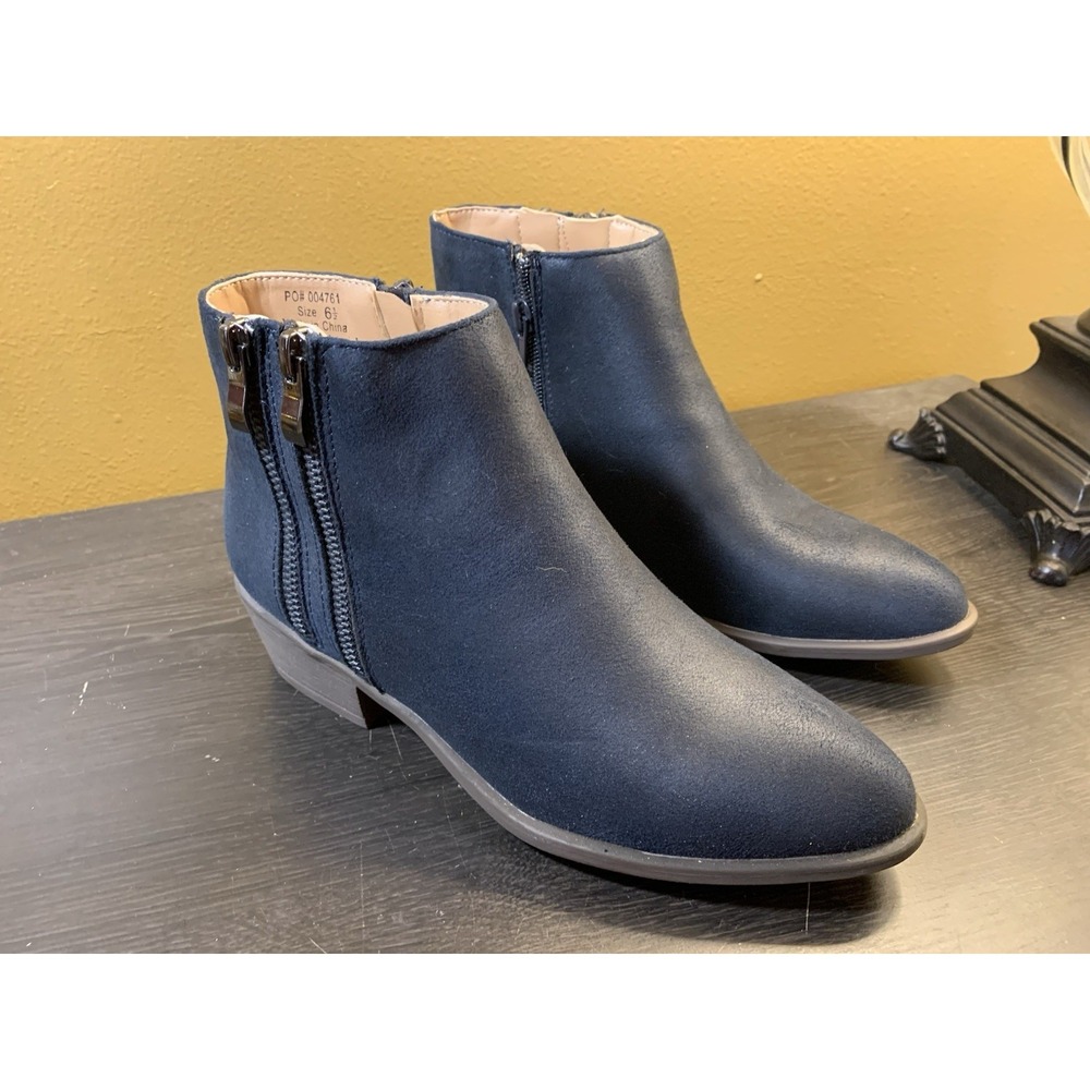 Journee Collection Women's Blue Jayda‎ Booties Ankle Boots Shoes Size 6.5